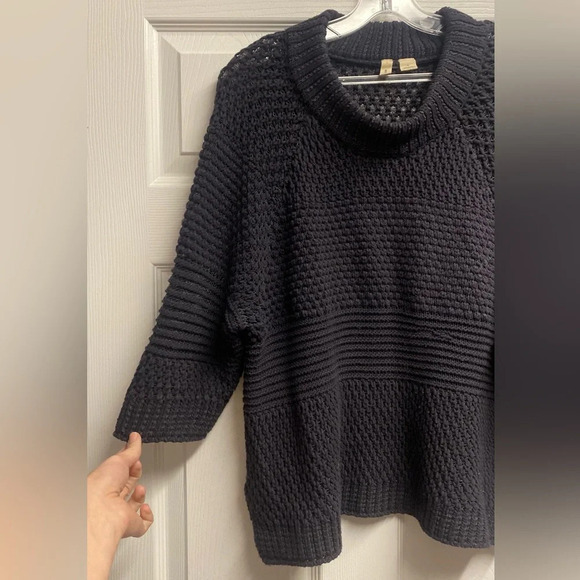 MOTH Anthropologie “Chatwin Bateau” 3/4 Sleeved Knit Sweater Size Medium - Picture 2 of 6